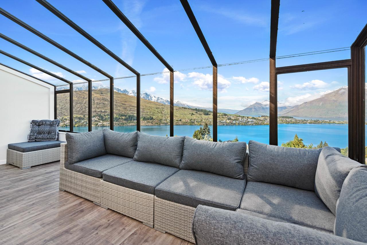 Picturesque Views At Woodlands Close Queenstown Extérieur photo